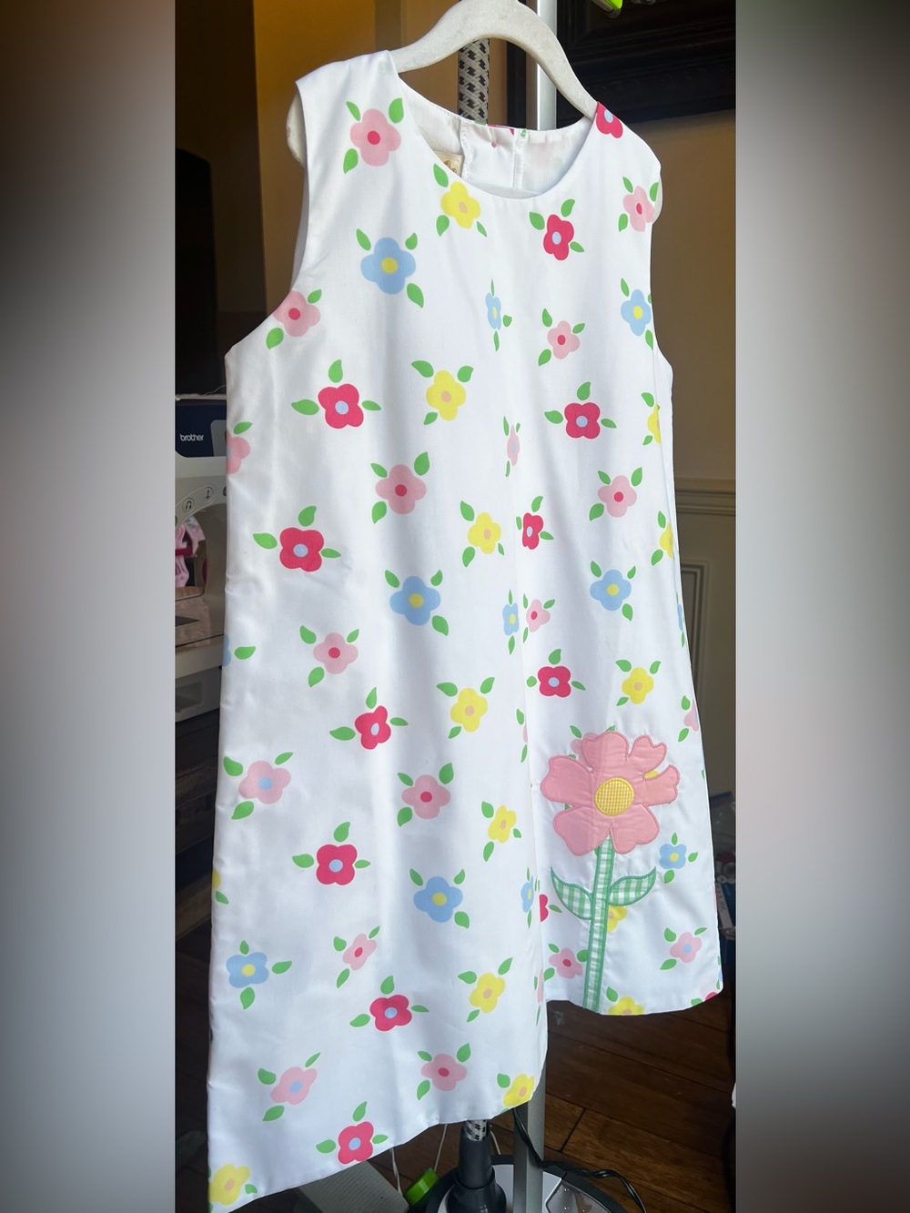 The Beaufort Bonnet Co White Floral Girls' Dress - Size 10 NWOT